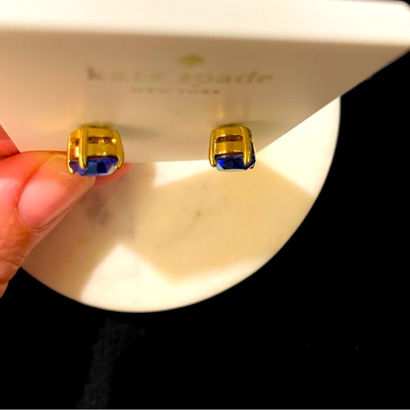 NWT Kate Spade Aurora Borealis Iridescent Earrings - Picture 3 of 6